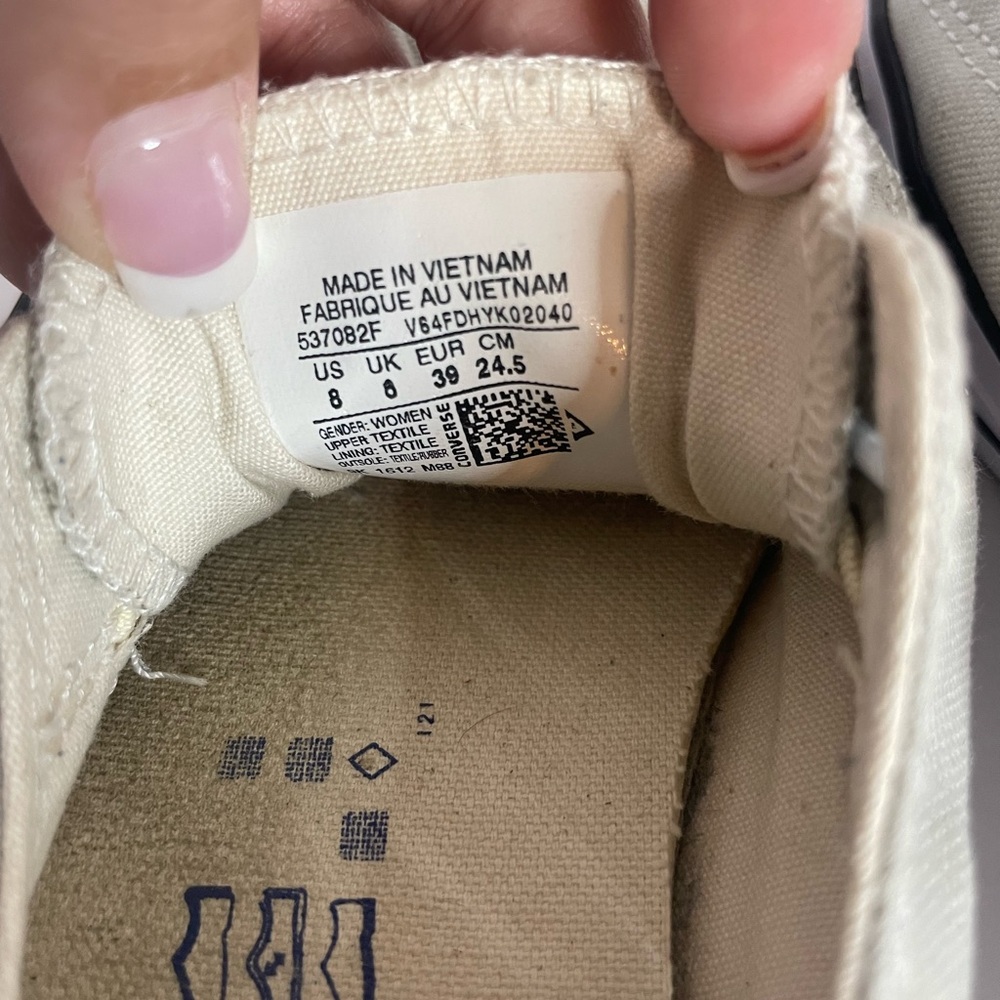 Converse - Picture 5 of 6